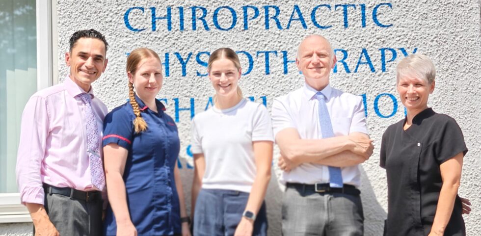 chiropractors near wanstead based in south woodford within 1-2 miles travel